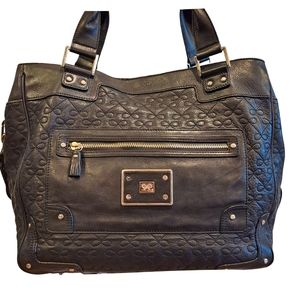 Anya Hindmarch Large Quilted Leather  Shoulder Bag